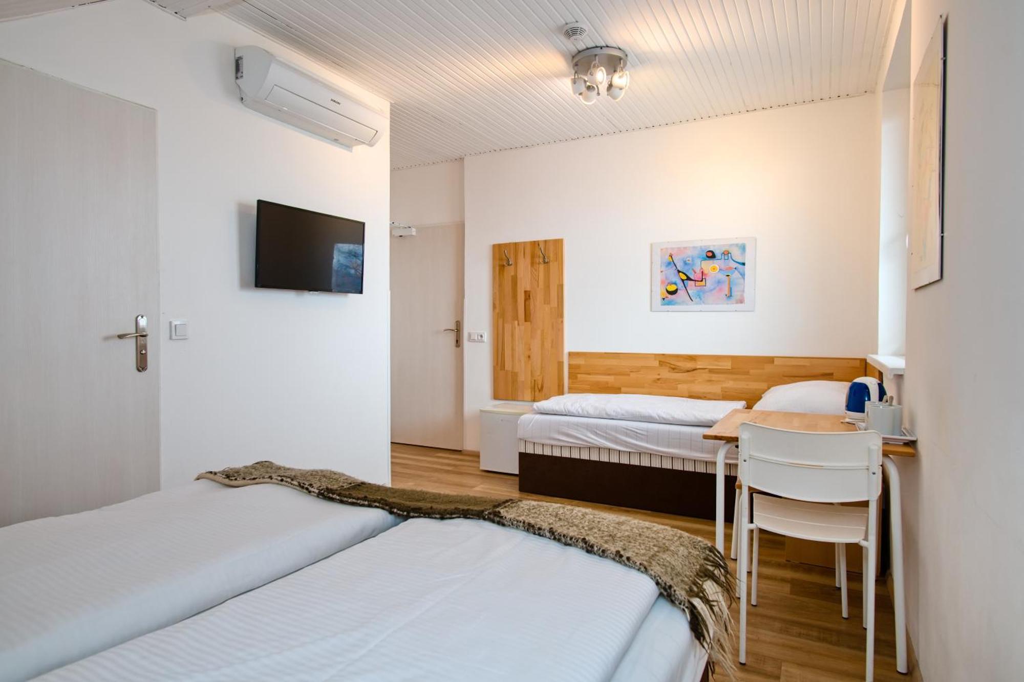 Wellness Vila Bohemia ปราก ภายนอก รูปภาพ